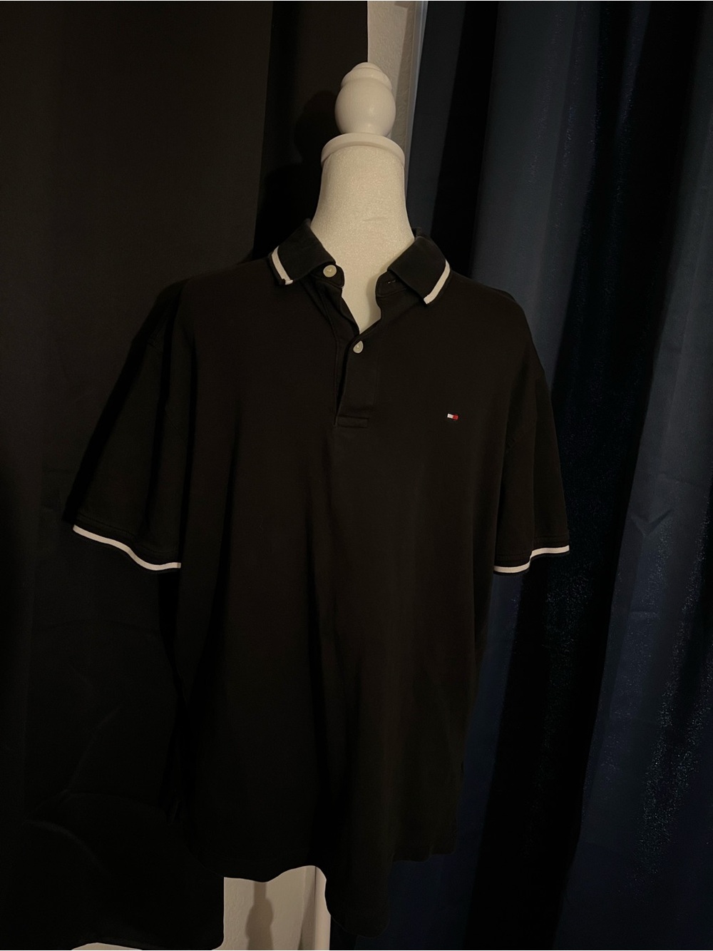Tommy Hilfiger Black Polo Shirt Men’s Large Short Sleeve Flag Logo